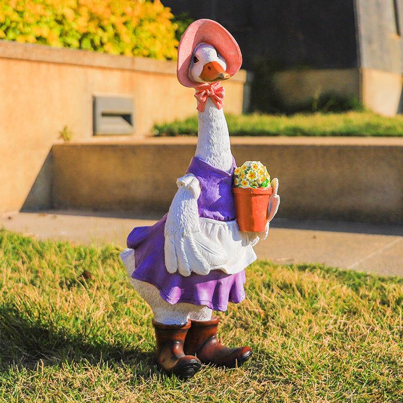 Resin Duck Garden Statue - Weatherproof Outdoor Decor