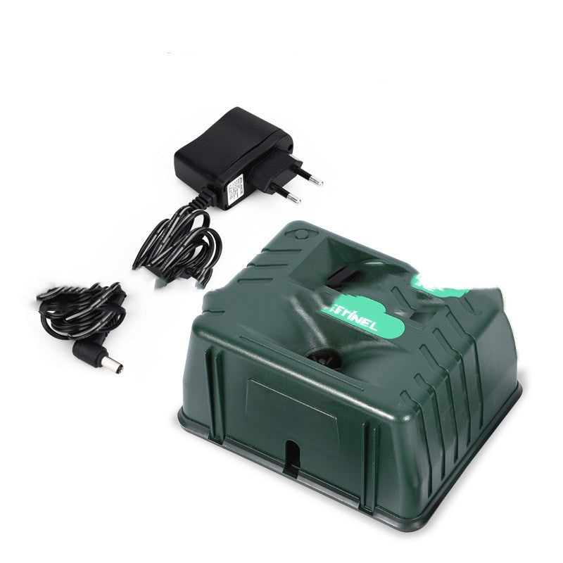 Outdoor Ultrasonic Animal & Rodent Repeller