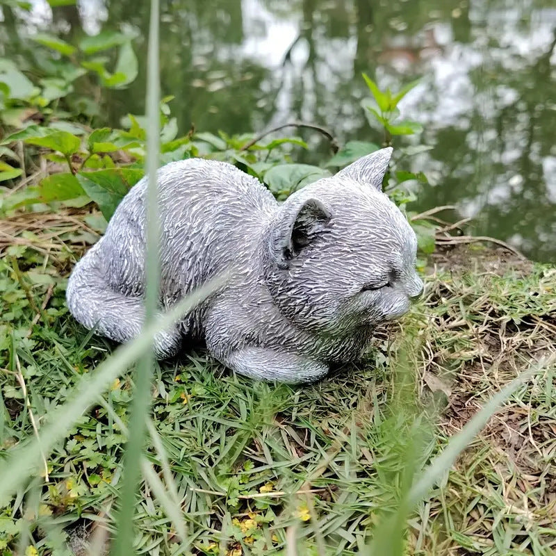 Squinting Cat Resin Garden Ornament